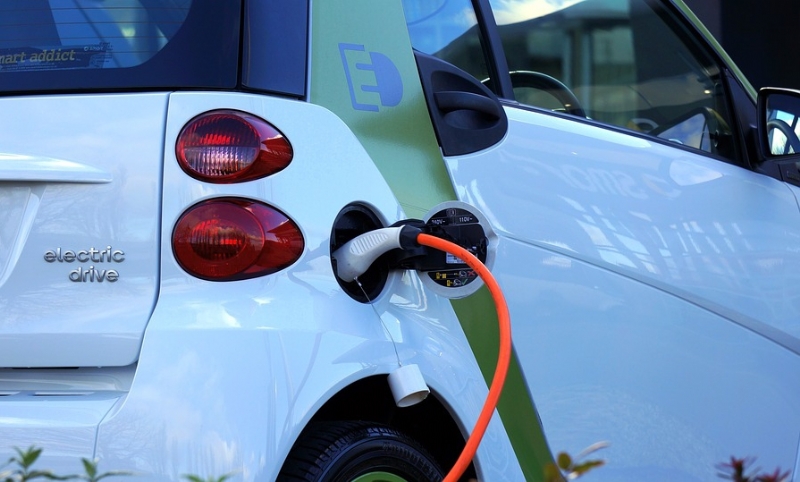 Los vehículos eléctricos pagarán un 75% menos de impuestos en Alhama