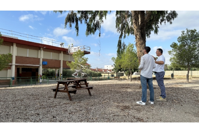 El Consistorio impulsa mejoras en los centros educativos públicos del municipio