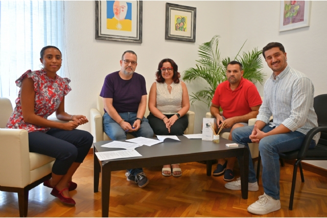 El Barrio de los Dolores prepara sus fiestas con respaldo económico y medios municipales