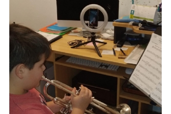 La escuela de música y la Agrupación Musical de Alhama mantienen su actividad durante el estado de alarma