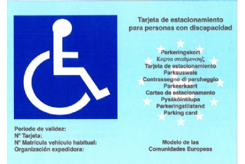 Aprobada la ordenanza que regula la tarjeta de estacionamiento para personas con movilidad reducida