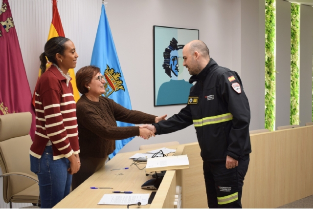 Acto de toma de posesión y jubilación de varios funcionarios Acto de toma de posesión y jubilación de varios funcionarios