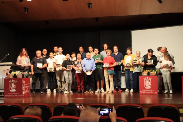 Agricultores de Alhama reciben reconocimientos por la calidad de sus productos