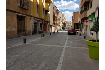 El Ayuntamiento reparará de urgencia las zonas más deterioradas de la calle Postigos