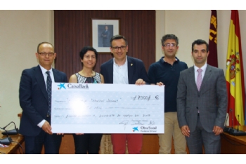 Fundación La Caixa dona 7.000 euros para equipamientos a familias que lo necesiten
