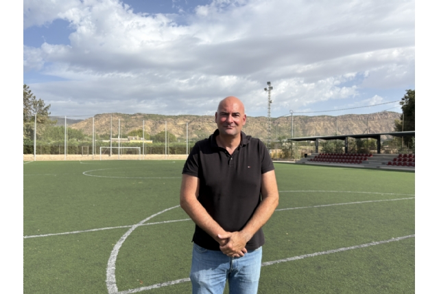 El Ayuntamiento invierte 150.000 euros en la renovación del campo de fútbol 7 del Complejo Deportivo Guadalentín