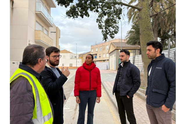 Obras para actualizar el abastecimiento y el saneamiento en las calles Lope de Vega y Pintor Rivera Obras para actualizar el abastecimiento y el saneamiento en las calles Lope de Vega y Pintor Rivera