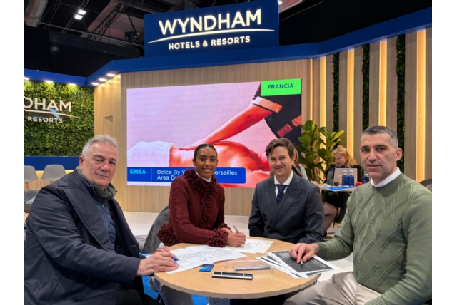 FITUR sella la construcción del hotel de lujo en Condado de Alhama FITUR sella la construcción del hotel de lujo en Condado de Alhama