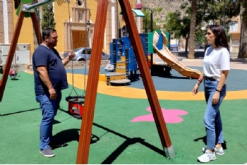 Alhama de Murcia mejora sus parques y jardines con nuevas infraestructuras y sombraje