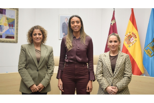 La Liga F visita Alhama de Murcia para reforzar la colaboración institucional y apoyar el crecimiento del Alhama CF ElPozo 