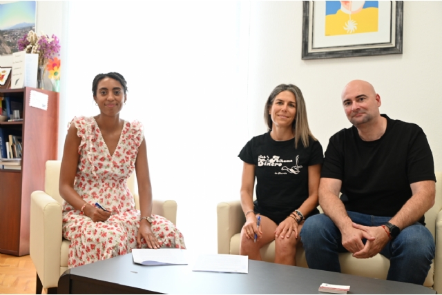 El Ayuntamiento renueva por dos años su colaboración con el Club Sincro Alhama