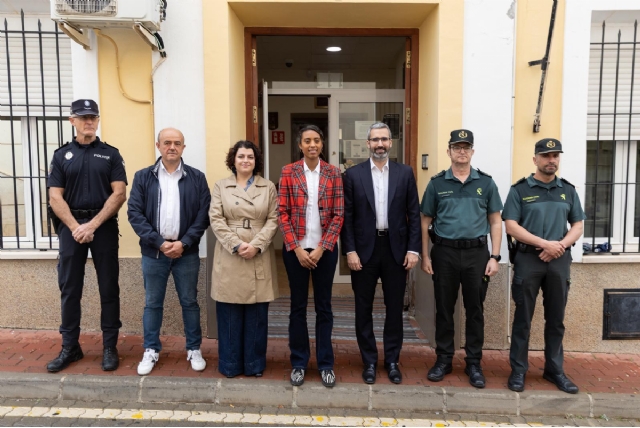 El delegado del Gobierno subraya en Alhama la eficacia de la coordinación en seguridad que sitúa la criminalidad por debajo de la media regional