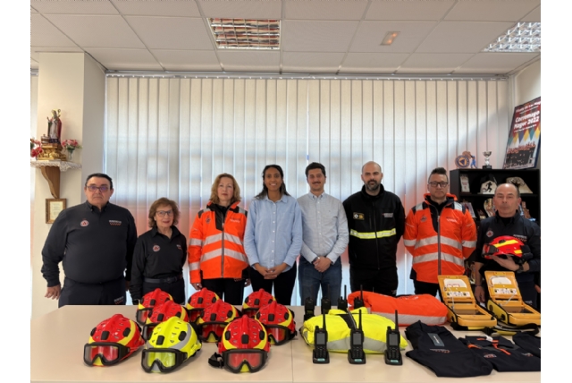 Alhama refuerza Protección Civil con 26.452 euros, más voluntariado y nuevos sistemas de emergencias Alhama refuerza Protección Civil con 26.452 euros, más voluntariado y nuevos sistemas de emergencias