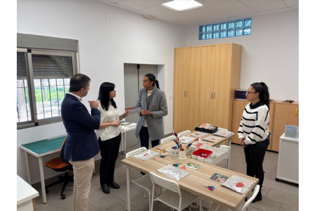 El Centro de Día de Las Salinas culmina su ampliación y podrá crecer hasta 37 plazas El Centro de Día de Las Salinas culmina su ampliación y podrá crecer hasta 37 plazas