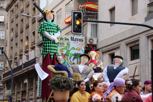 Los mayos en el desfile del Bando de la Huerta