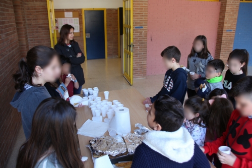 Chocolatada en la Escuela de Navidad 2019-2020