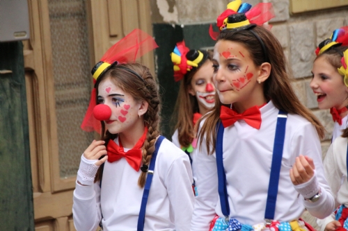 Desfile de carnaval infantil