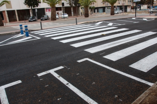 Pintado de marcas viales avda. Ginés Campos