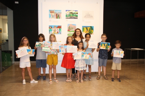 Entrega de premios del XIII Certamen de Pintura Rápida Escolar al Aire Libre 2022 en la Casa de la Cultura