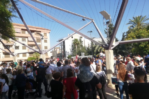 Clases de percusión de Javier Vidal en la plaza de la Constitución