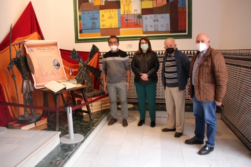 Exposición Esculturas y Pasajes del Quijote en la biblioteca