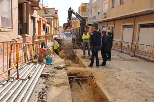 Nueva tubería de abastecimiento en zona Pedro Gambín