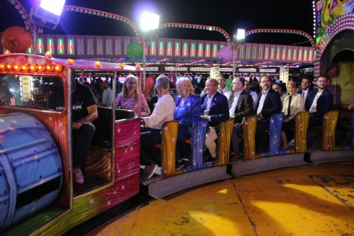 Paseillo por la feria y tren de la bruja