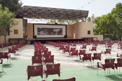 Preparando el auditorio municipal para el concierto de Semana Santa 2021