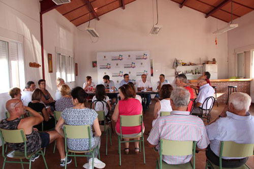 Reunión presupuestos participativos en El Cañarico